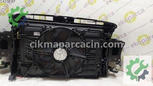 Volkswagen Passat Ön Panel 3G080558 çıkma parça