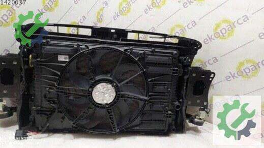 Volkswagen Passat Ön Panel 3G080558 çıkma parça
