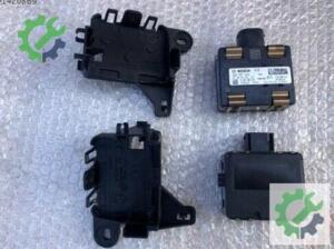 VOLKSWAGEN PASSAT  ŞERİT DEĞİŞTİRME ASİSTANI SÖKME 3Q0907590