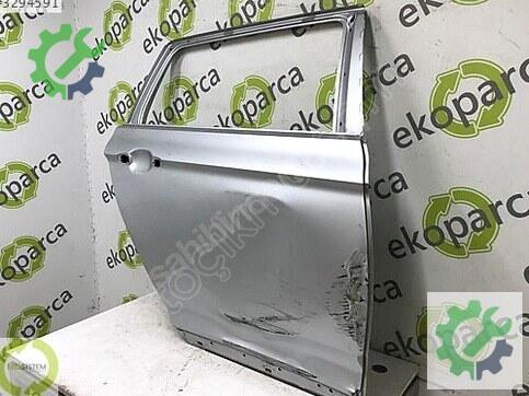 Volkswagen Passat Sağ Arka Kapı 3G9833056 çıkma parça