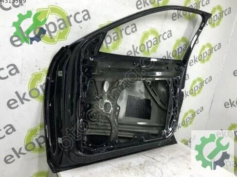Volkswagen Passat Sağ Ön Kapı 3J0831052 çıkma parça