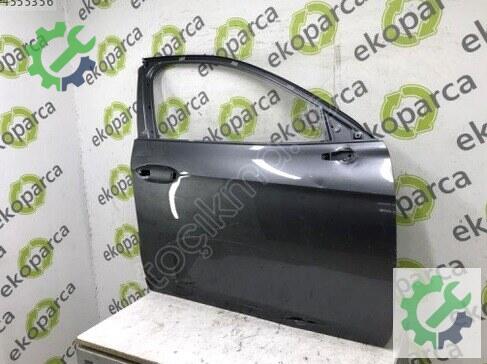 Volkswagen Passat Sağ Ön Kapı 3J0831052 çıkma parça