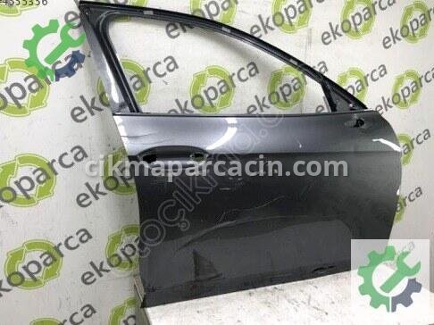 Volkswagen Passat Sağ Ön Kapı 3J0831052 çıkma parça