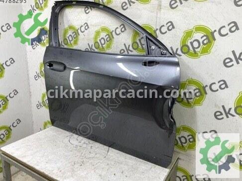 Volkswagen Passat Sağ Ön Kapı 3J0831052 çıkma parça