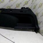 VOLKSWAGEN PASSAT VARİANT  BAĞAJ YAN KAPLAMA 3G9867428J