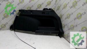 VOLKSWAGEN PASSAT VARİANT  BAĞAJ YAN KAPLAMA 3G9867428J