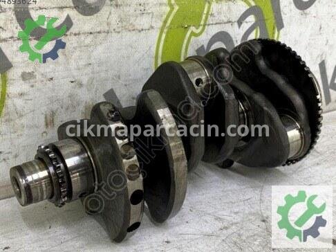 Volkswagen Polo Krank Mili 045105021 çıkma parça