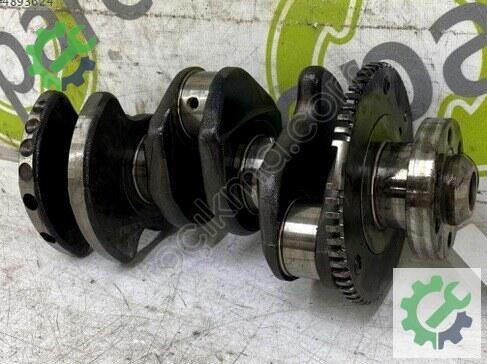 Volkswagen Polo Krank Mili 045105021 çıkma parça