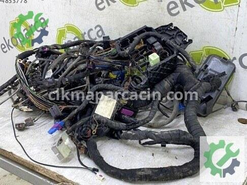 Volkswagen Polo Manuel Şanzıman 6R097105 çıkma parça