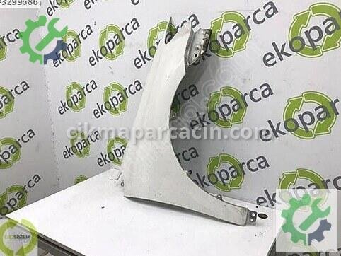 Volkswagen Polo Sağ Ön Çamurluk 6R0821106 çıkma parça