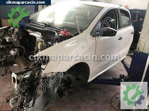 Volkswagen Polo Sol Ön Çamurluk çıkma parça
