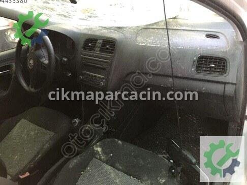 Volkswagen Polo Sağ Arka Çamurluk 6R4809844A çıkma parça