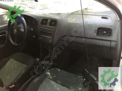 Volkswagen Polo Sağ Arka Çamurluk 6R4809844A çıkma parça
