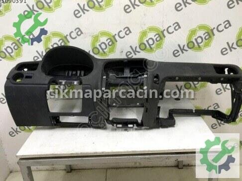 Volkswagen Polo Torpido 6R1857003 çıkma parça