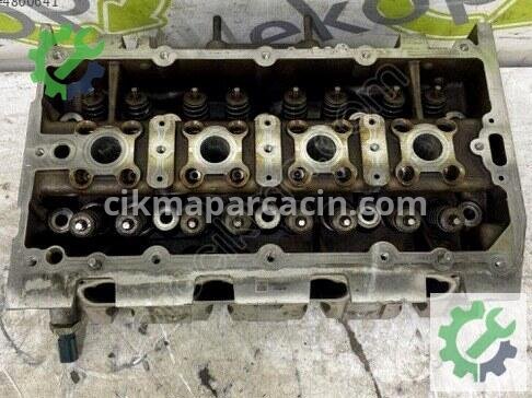 Volkswagen Polo Silindir Kapağı 04E103404T çıkma parça