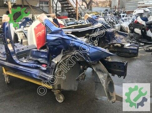 Volkswagen Polo Sağ Ön Çamurluk 2G4809836 çıkma parça