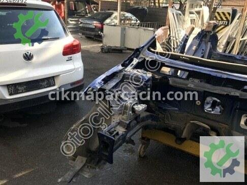 Volkswagen Polo Sağ Ön Çamurluk 2G4809836 çıkma parça
