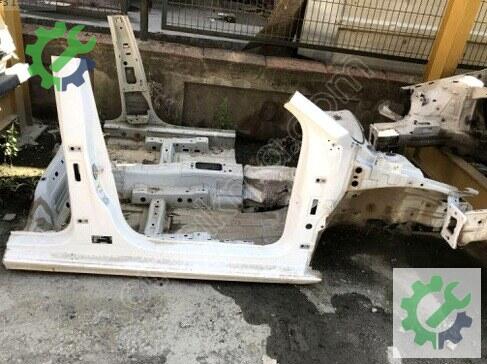 Volkswagen Polo Sağ Ön Marşpiyel Sacı 2G4809836 çıkma parça