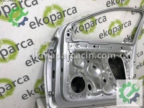 Volkswagen Polo Sağ Ön Kapı 2G4831052 çıkma parça