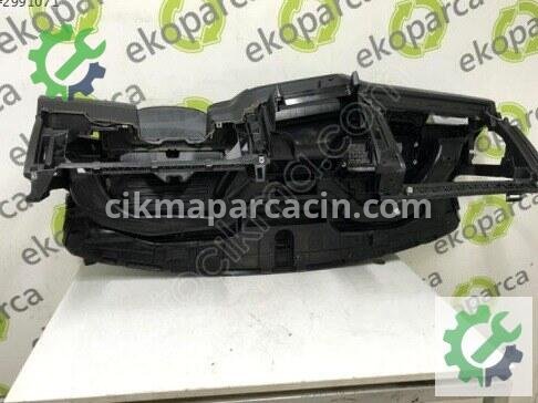 Volkswagen Polo Torpido 2G1857004 çıkma parça