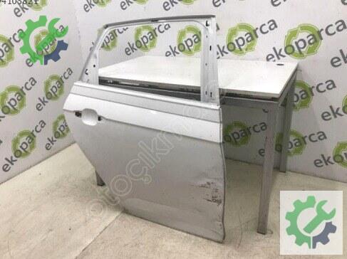 Volkswagen Taigo Sağ Arka Kapı 2G4833052 çıkma parça