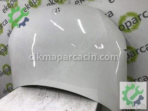 Volkswagen Scirocco Kaput 1K8823031 çıkma parça