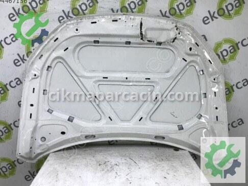 Volkswagen Scirocco Kaput 1K8823031 çıkma parça