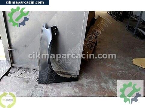 Volkswagen Scirocco Sağ Ön Çamurluk çıkma parça