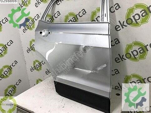 Volkswagen T-Cross Sağ Arka Kapı 2GM833052 çıkma parça
