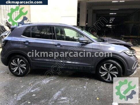 Volkswagen T-Cross Sağ Arka Kapı çıkma parça