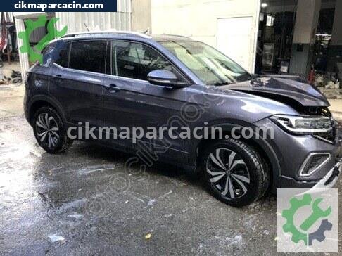 Volkswagen T-Cross Sağ Ön Çamurluk çıkma parça