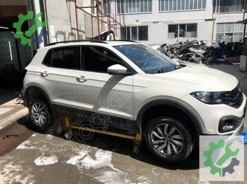 Volkswagen T-Cross Sağ Ön Kapı 2GM831052 çıkma parça