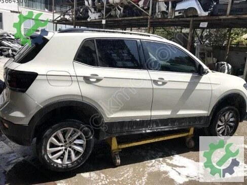 Volkswagen T-Cross Sağ Ön Kapı 2GM831052 çıkma parça