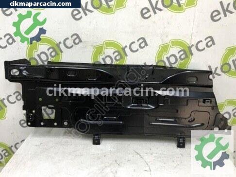 Volkswagen T-Roc Arka Panel çıkma parça