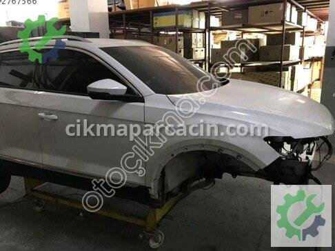 Volkswagen T-Roc Sağ Ön Çamurluk 2GA821022 çıkma parça