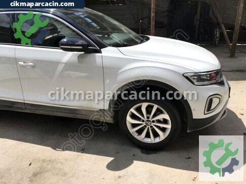 Volkswagen T-Roc Sağ Ön Çamurluk çıkma parça