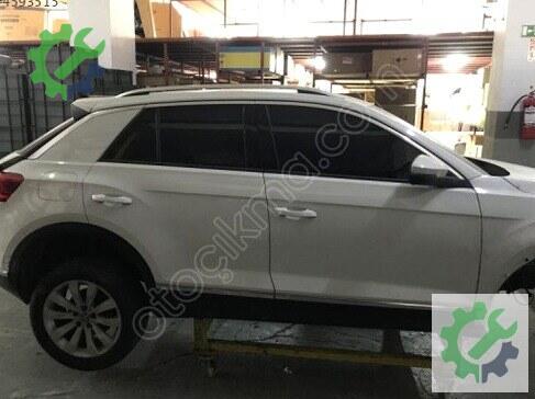 Volkswagen T-Roc Sağ Ön Kapı 2GA831052AC çıkma parça