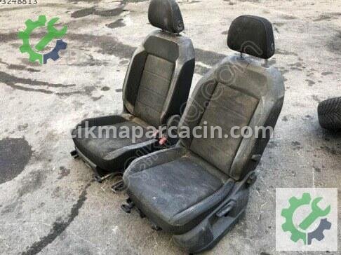 Volkswagen T-Roc Sağ Ön Koltuk 2GA881376 çıkma parça