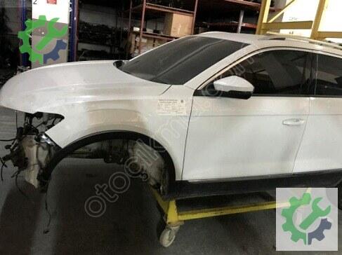 Volkswagen T-Roc Sol Ön Kapı 2GA831051AC çıkma parça