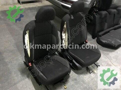 Volkswagen Taigo Koltuk 2G0881375N çıkma parça