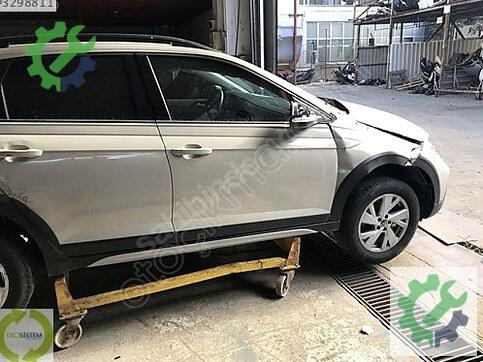 Volkswagen Taigo Sağ Ön Taşıyıcı 2G7810136A çıkma parça
