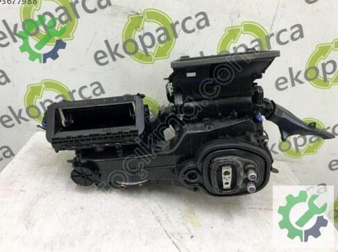 Volkswagen Taigo Kalorifer Kutusu 2Q1820007A çıkma parça