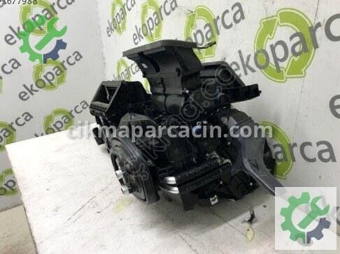 Volkswagen Taigo Kalorifer Kutusu 2Q1820007A çıkma parça
