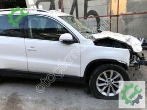 VOLKSWAGEN TİGUAN 2008 2015 SAĞ ÖN ÇEYREK 5N0809836