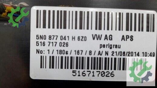 Volkswagen Tiguan Cam 5N0877041 çıkma parça