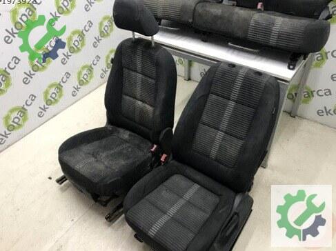 Volkswagen Tiguan Koltuk 5N0881105AB çıkma parça