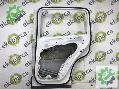 Volkswagen Tiguan Sağ Arka Kapı 5N0833056 çıkma parça