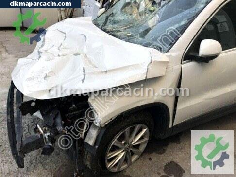 Volkswagen Tiguan Sol Konsol çıkma parça