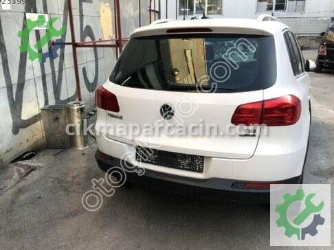 Volkswagen Tiguan Ara Bölme çıkma parça