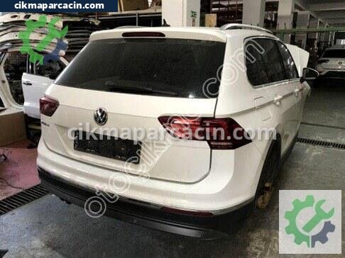 Volkswagen Tiguan Sağ Arka Çamurluk çıkma parça